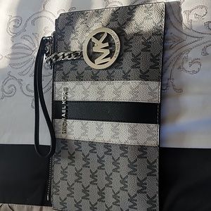 MK Center Stripe Signature Clutch